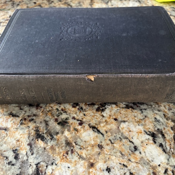 Antique Book Set with Lace Ribbon 1924 Century Readings and 1921 Short Stories - Picture 11 of 14